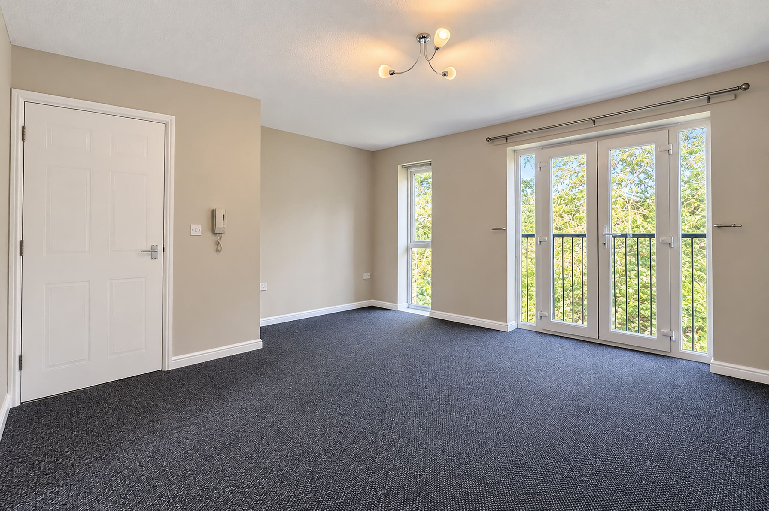 Flat Rixtonleys Drive in Salford