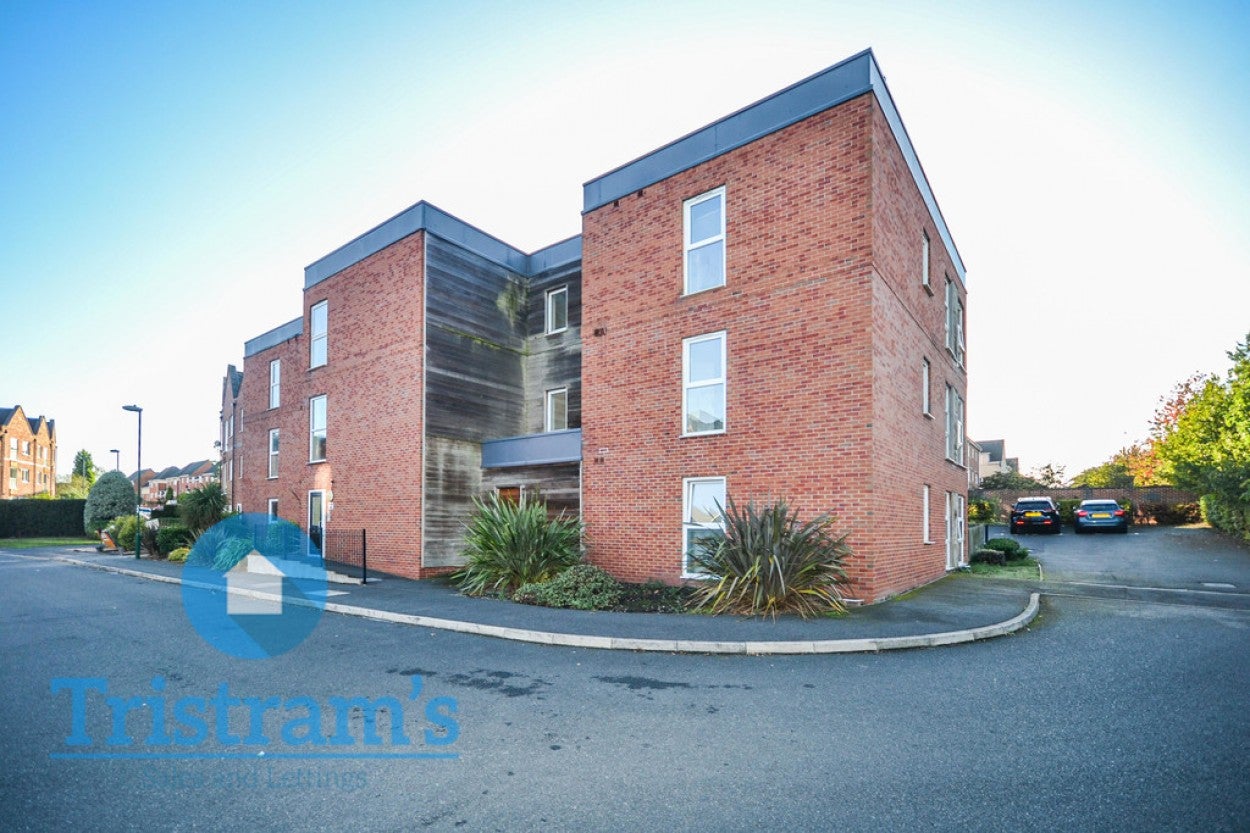 Flat Watermark Close in Nottingham