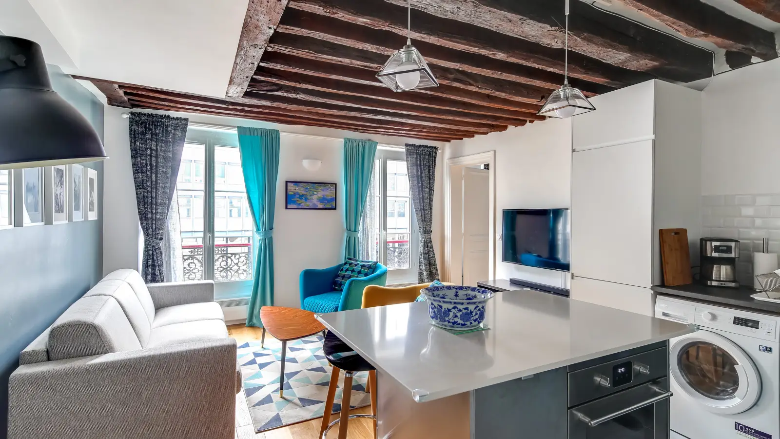 Appartement Rue des Fossés Saint-Bernard à Paris
