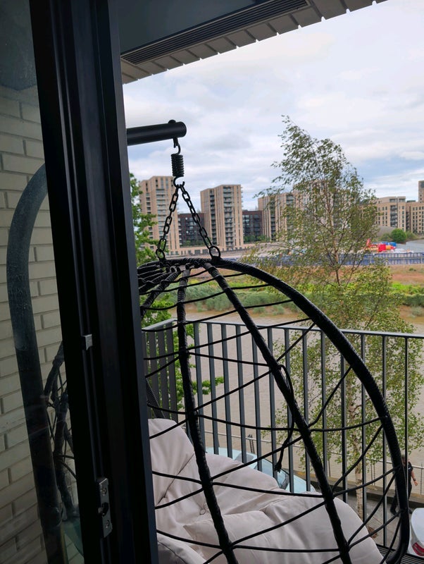 Room Botanic Square in Greater London