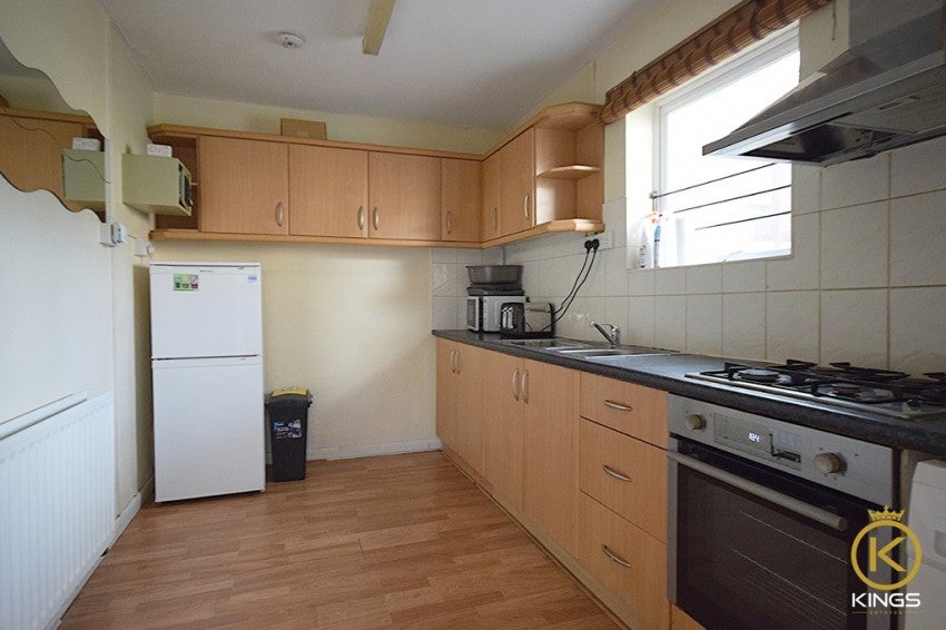 Flat Southway in Guildford
