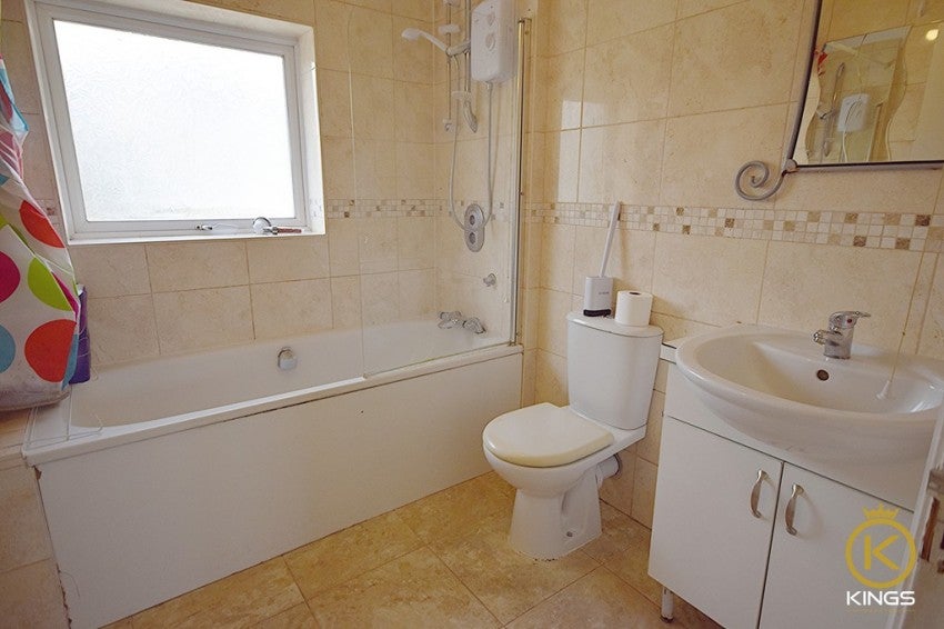 Flat Southway in Guildford