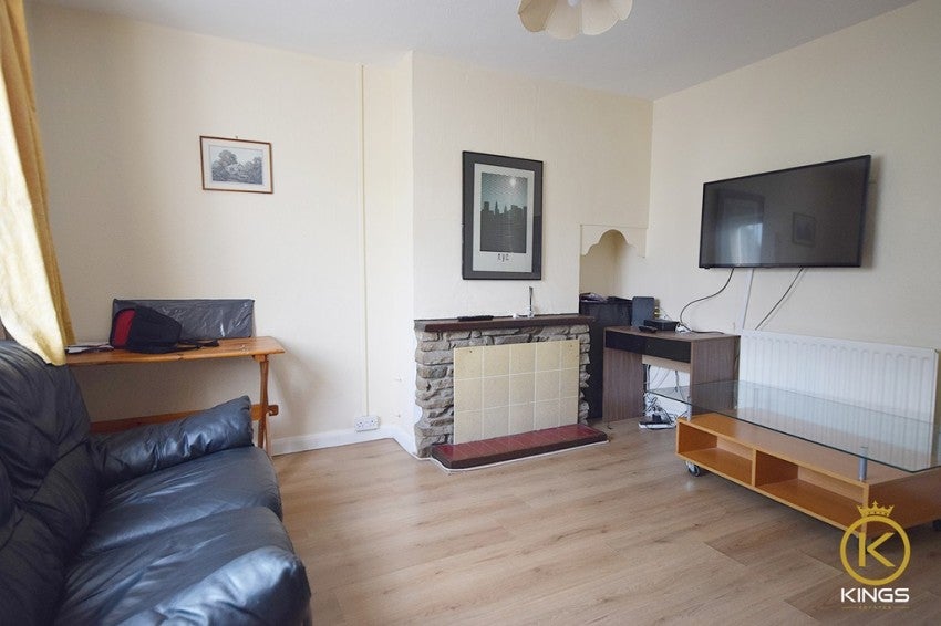 Flat Southway in Guildford