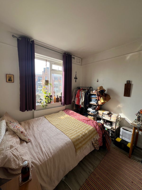 Room Brixton Hill Place in Greater London