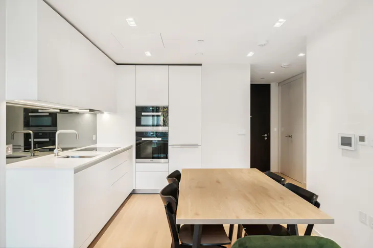 Flat Seagrave Road in Greater London