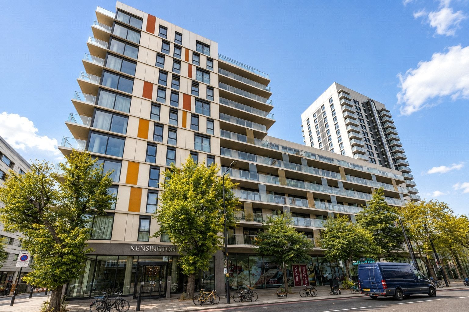 Flat Commercial Street in Greater London