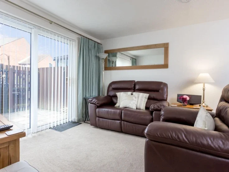Flat Catalina Drive in Poole