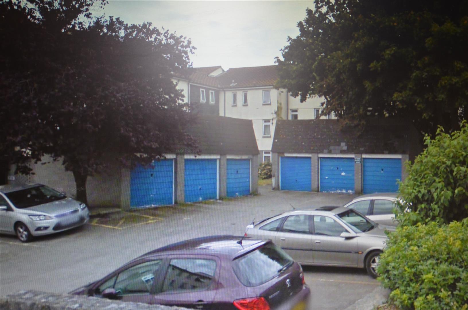 Flat Hick's Lane in Plymouth