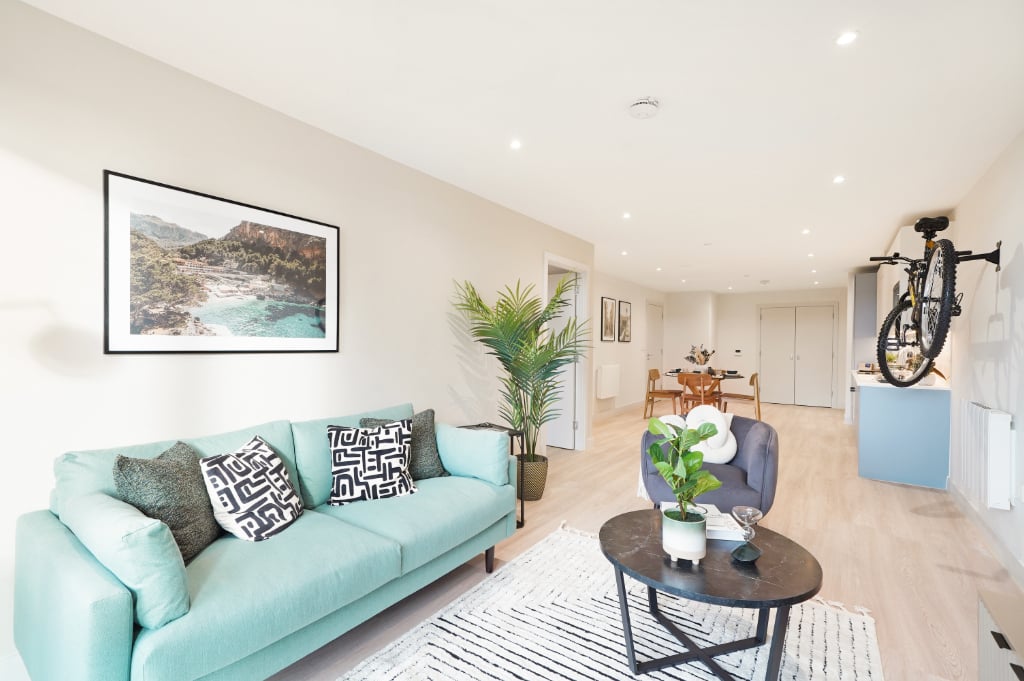 Flat Randalls Way in Mole Valley