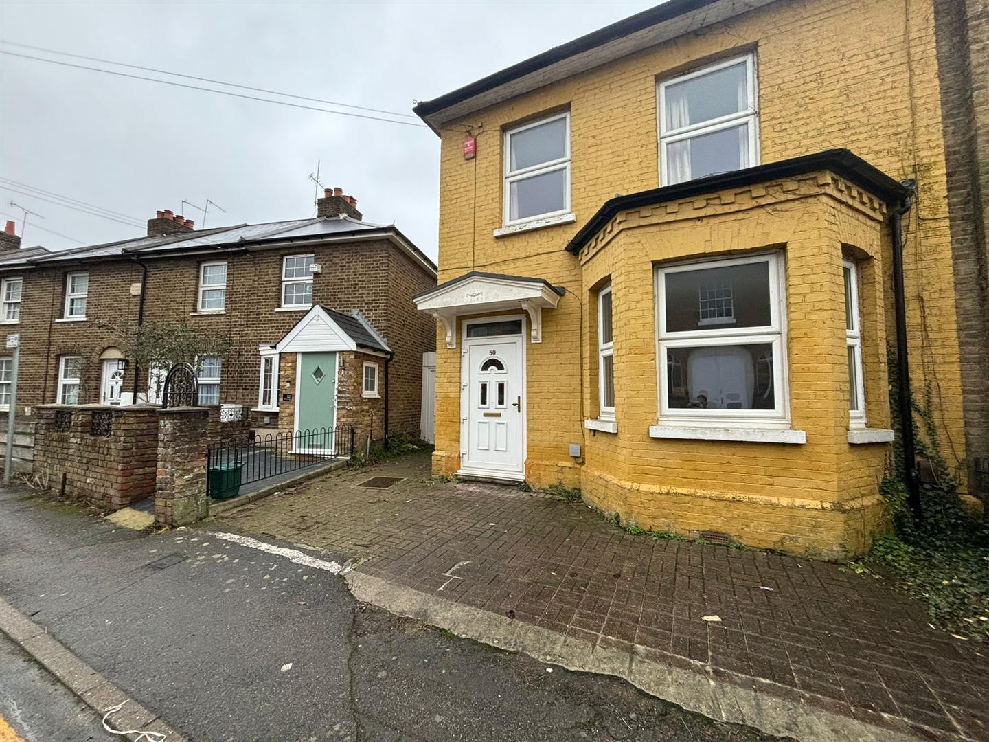 House Montague Road in Greater London