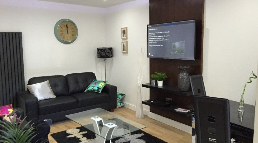 Flat Beaconsfield in Manchester