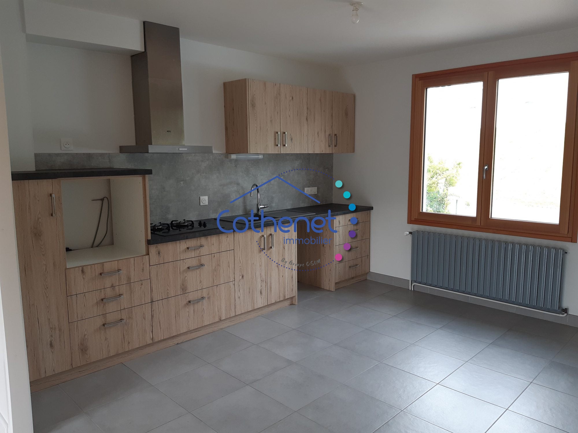 Maison Route de Cours à Belmont-de-la-Loire