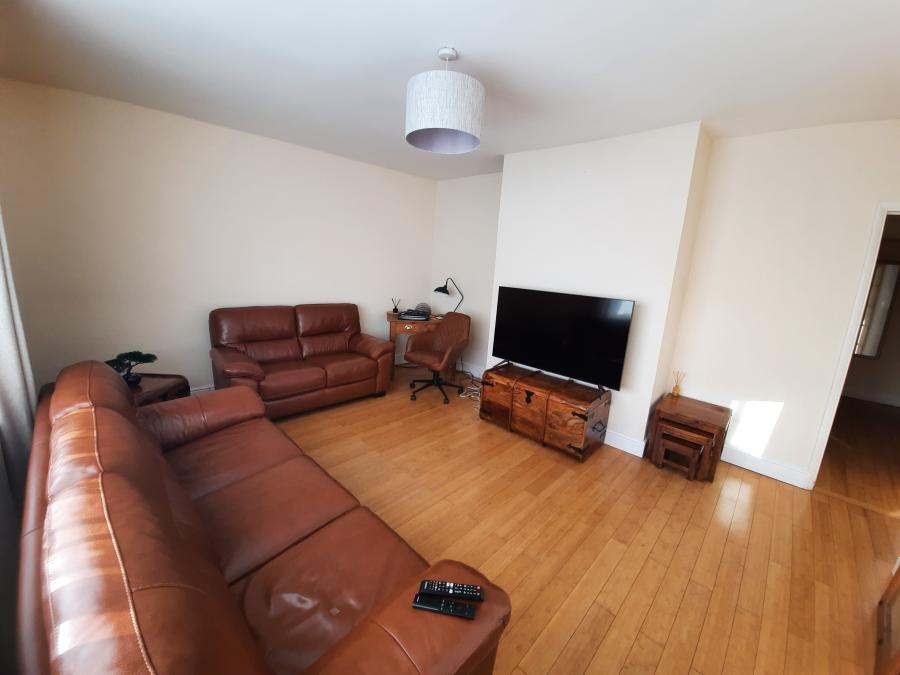 Flat Chalk Hill in Watford
