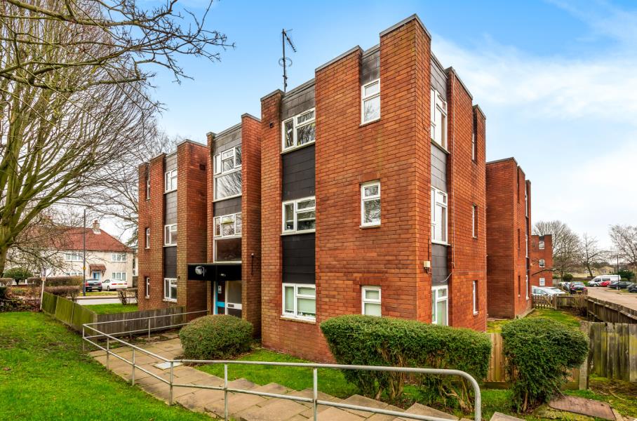 Flat Mercer Place in Greater London