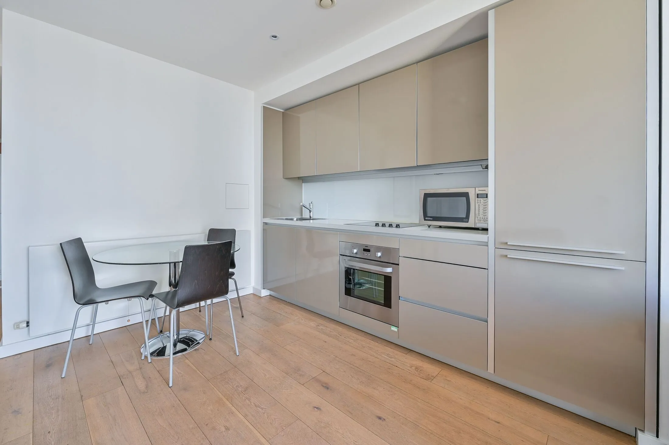 Flat Walworth Road in Greater London