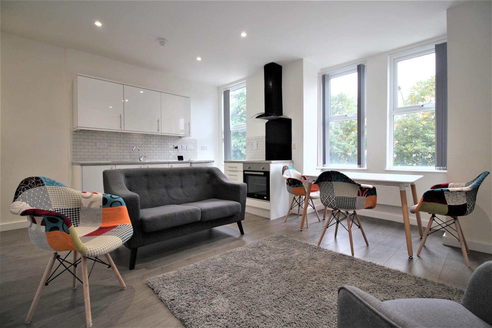 Flat Aylestone Road in Leicester