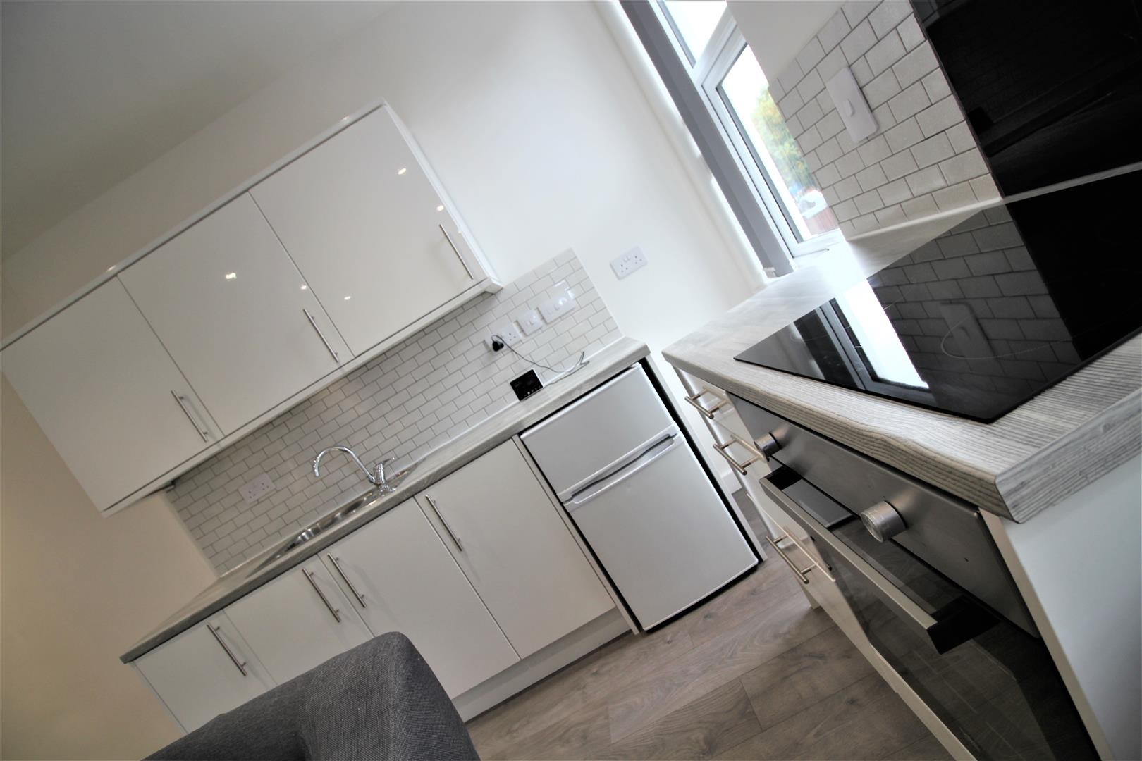 Flat Aylestone Road in Leicester