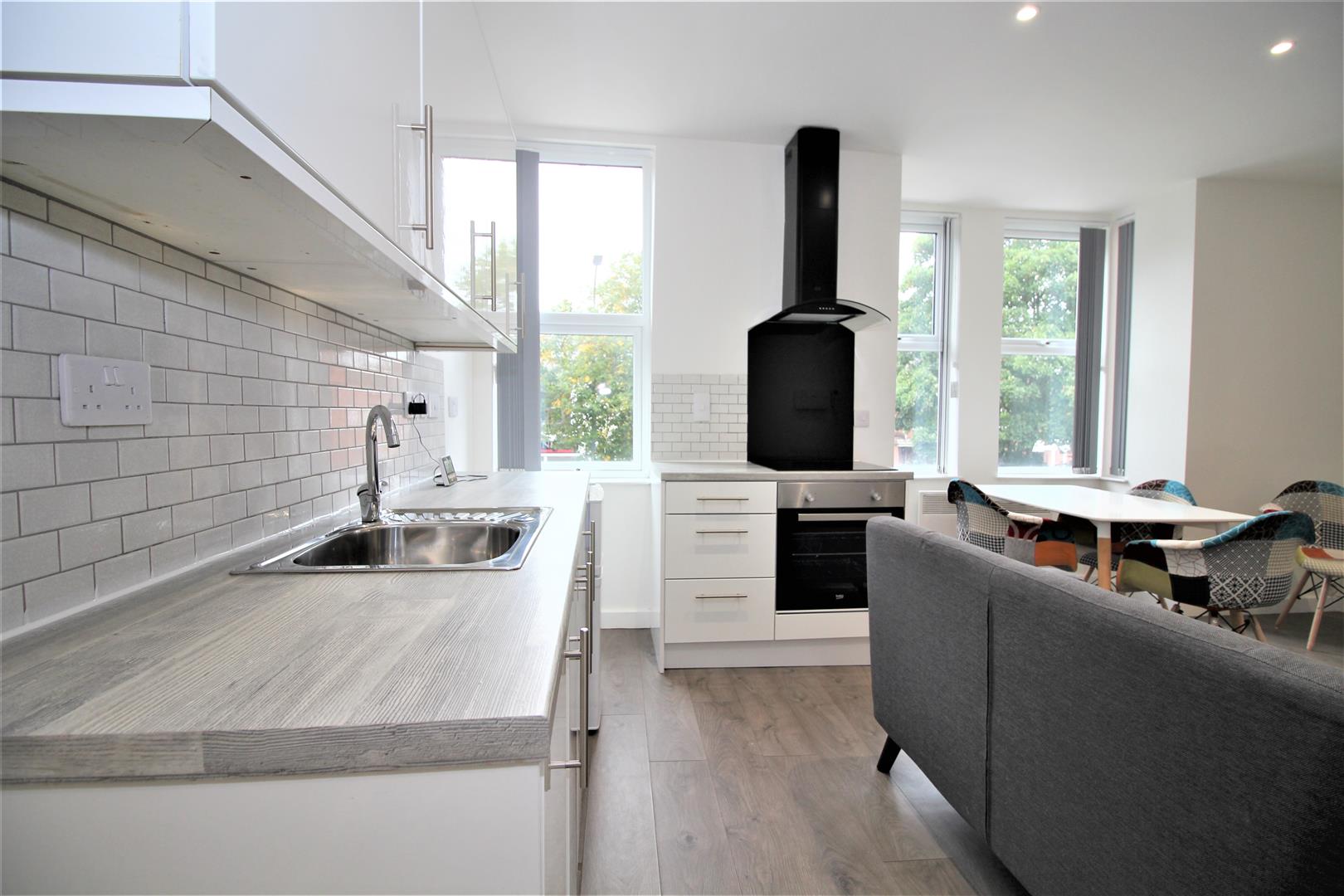 Flat Aylestone Road in Leicester