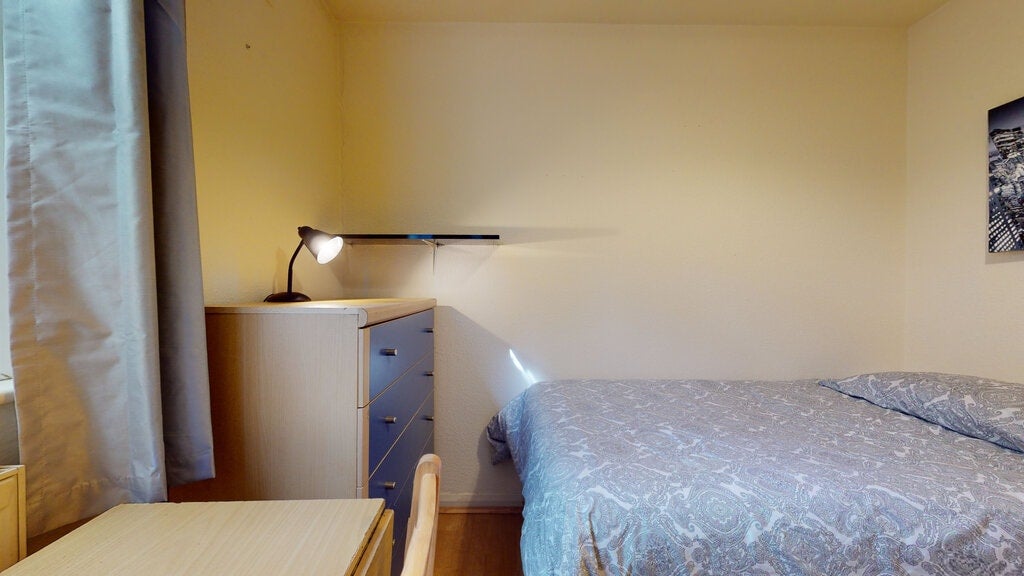 Room Anson Road in Greater London
