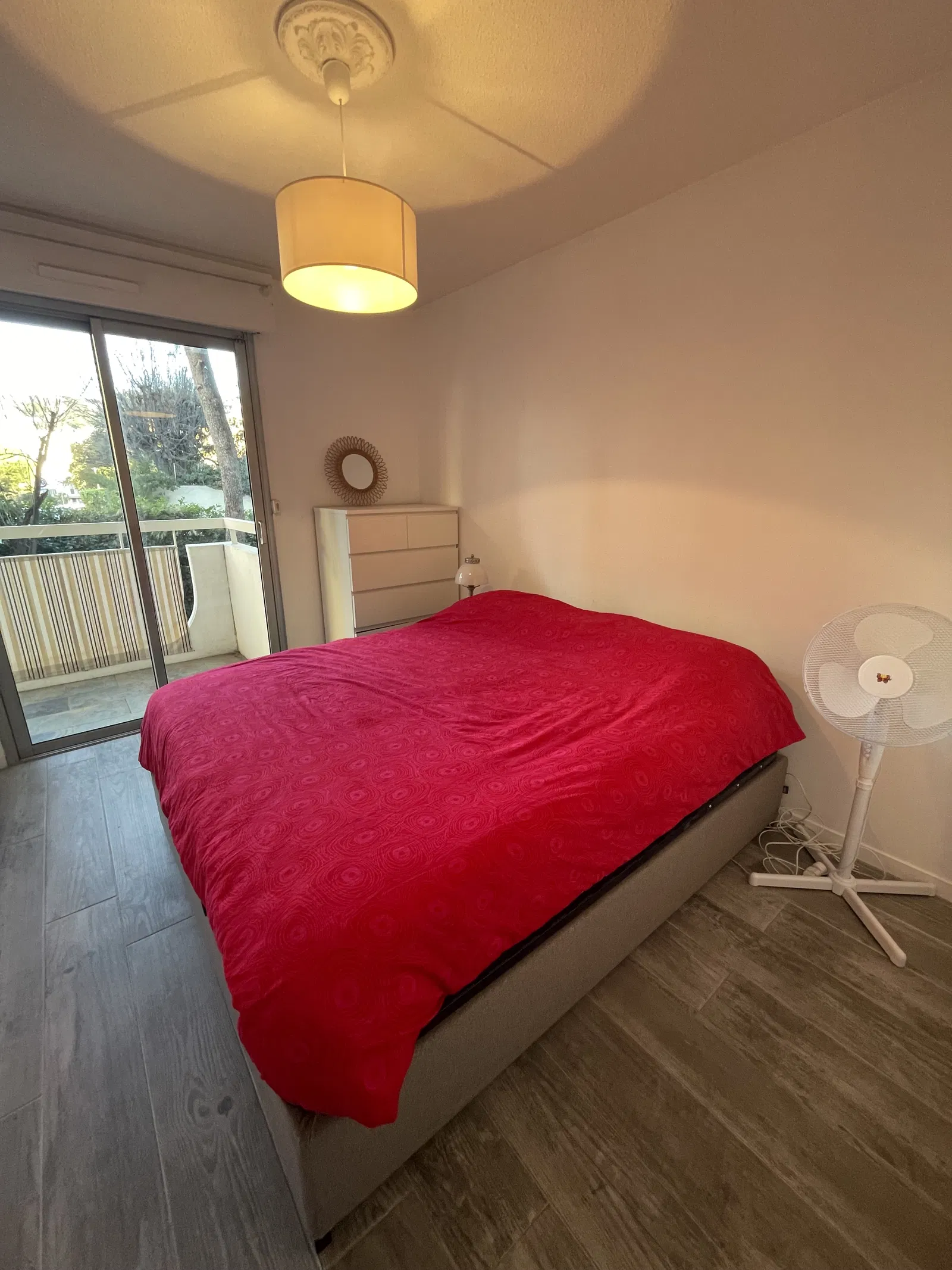 Room Boulevard Gorbella in Nice
