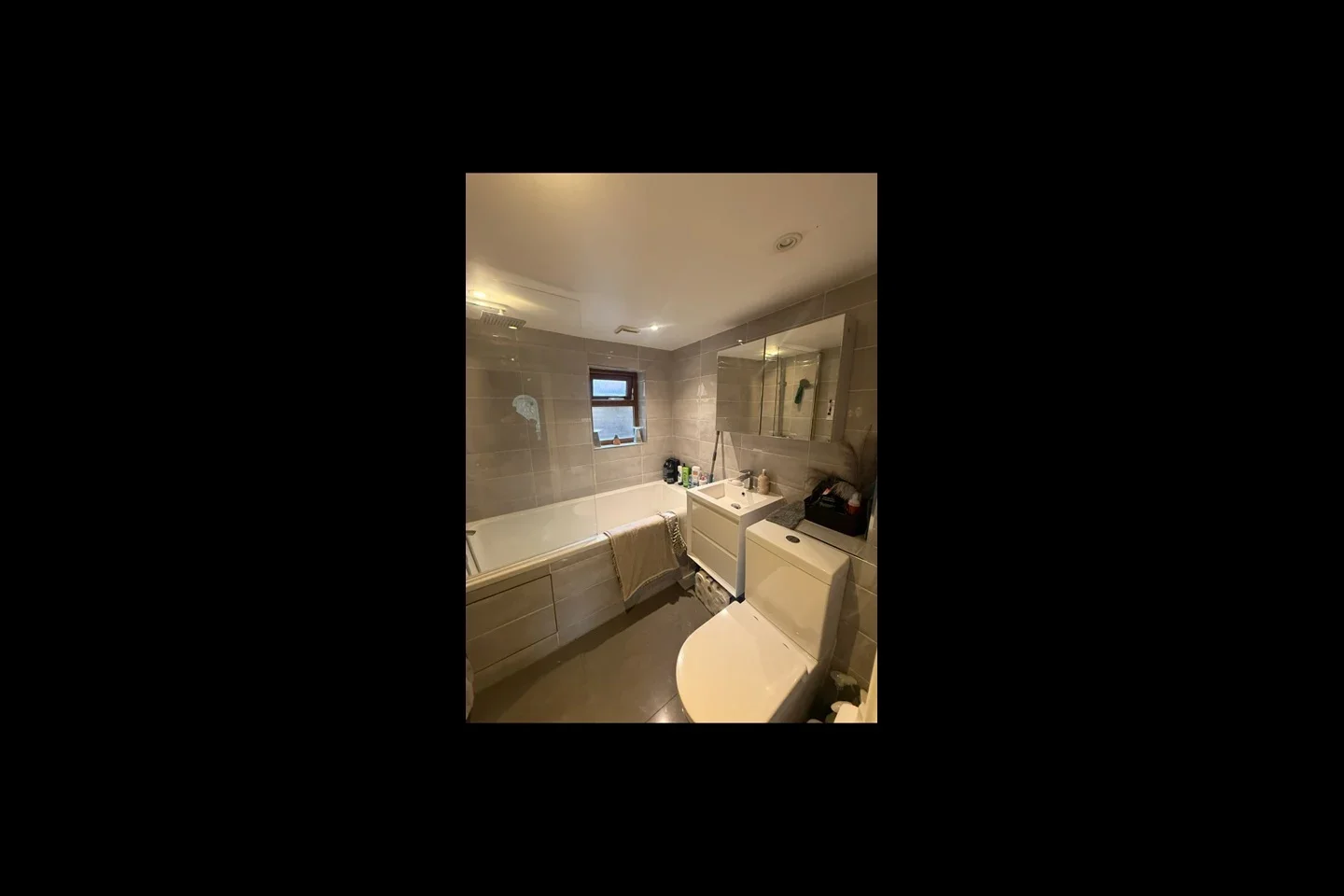 Room Colham Green Road in Greater London