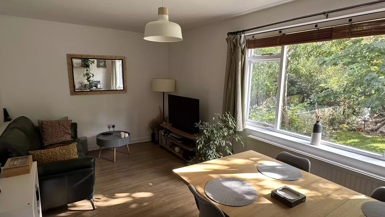 Flat Lady Margaret Road in Greater London