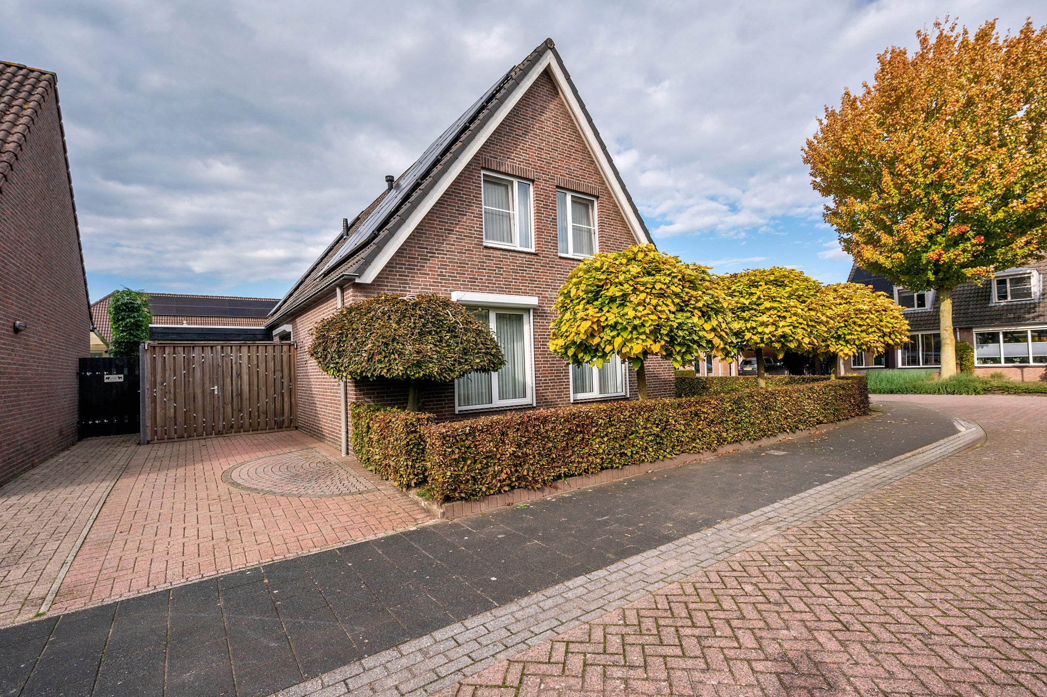 Huis Bakhuuske 10 in Hegelsom