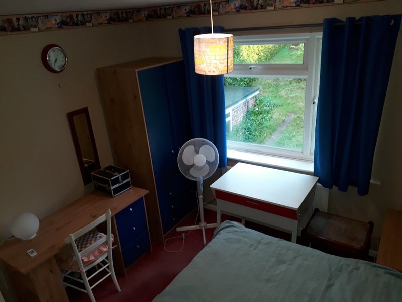 Room Rodney Hill in Sheffield