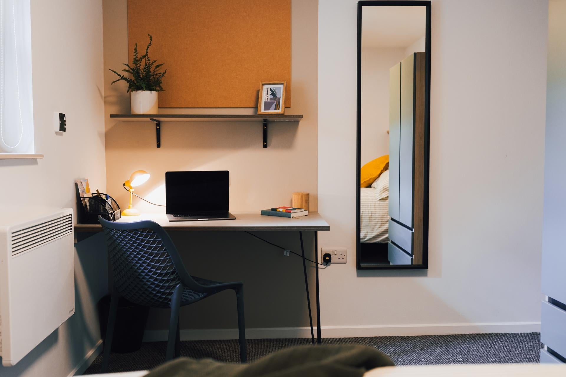 Room Leazes Parade in Newcastle upon Tyne