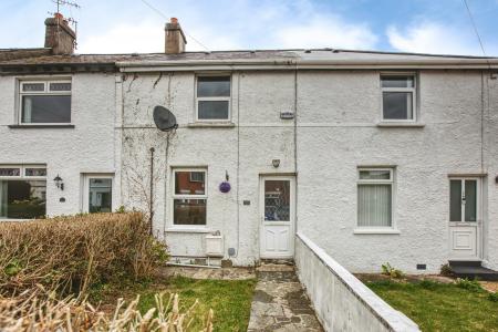 House Shrewsbury Drive in Bangor