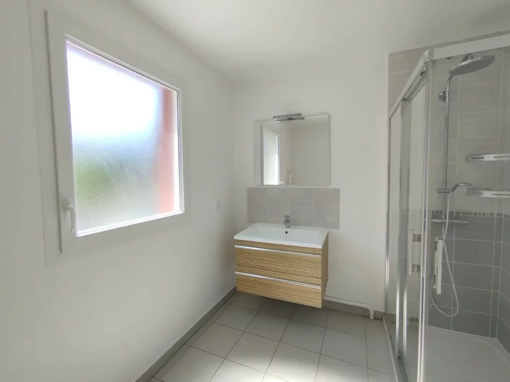 Flat Rue de Vallard in Gaillard