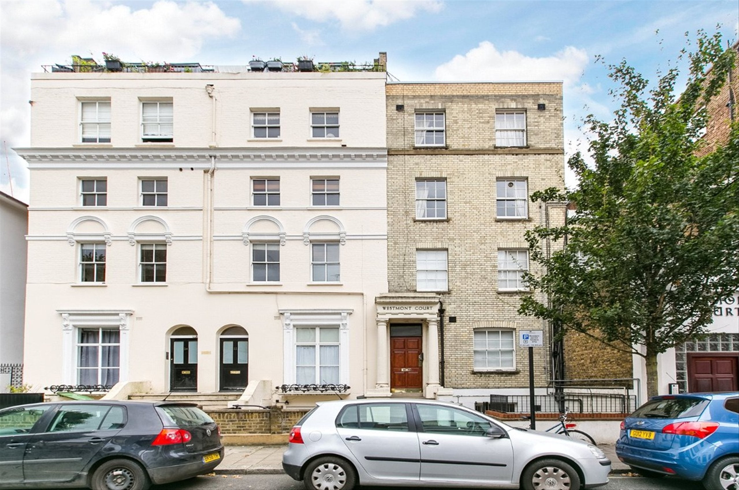Flat Monmouth Road in City of Westminster