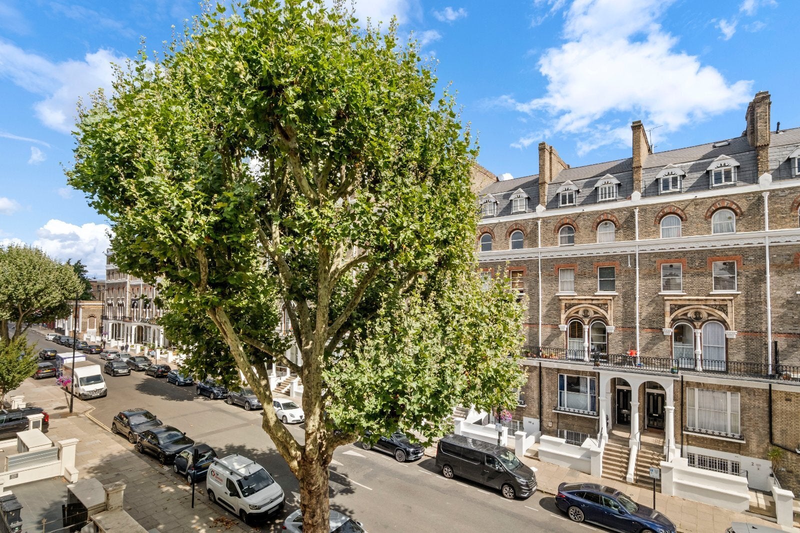 Flat Randolph Avenue in City of Westminster