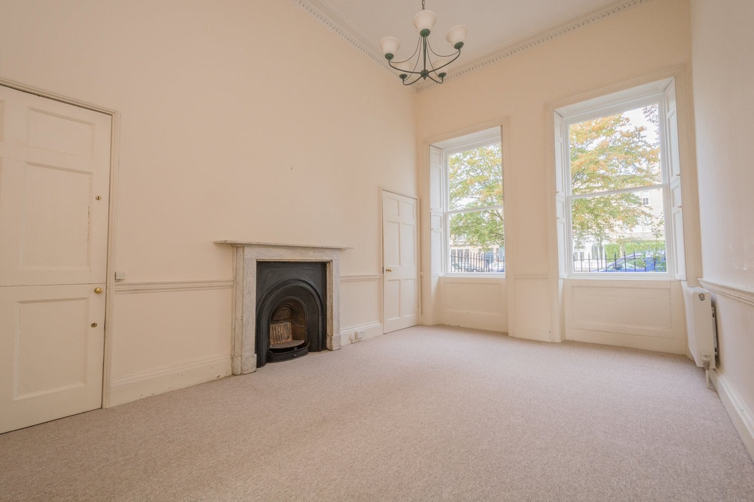 Flat Ringswell Gardens in Bath