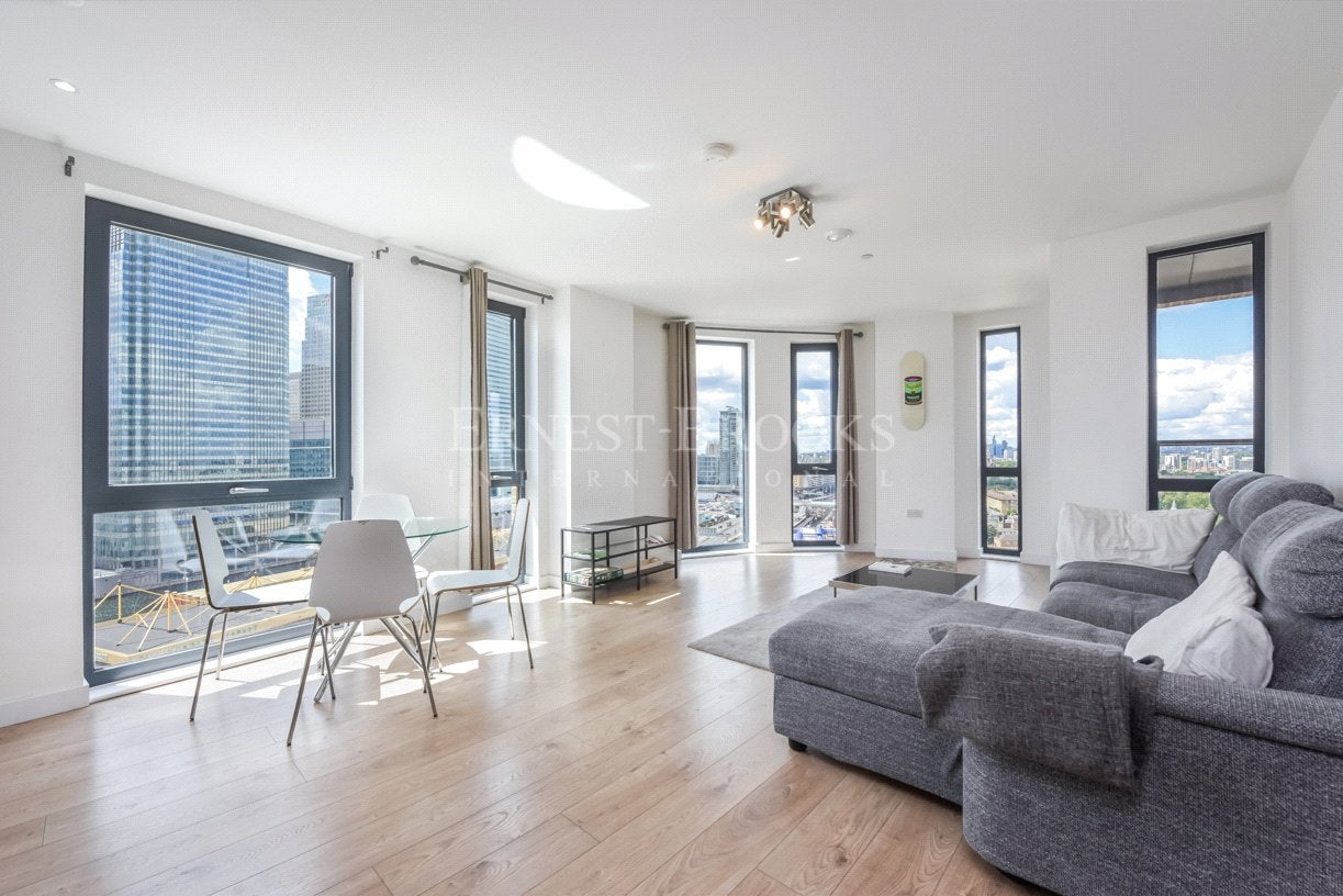Flat Greenwich View Place in Greater London