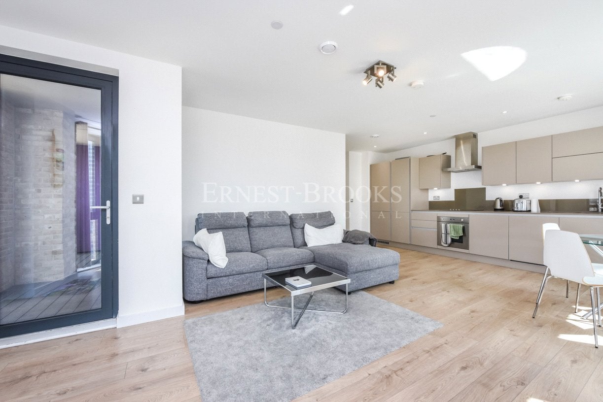 Flat Greenwich View Place in Greater London