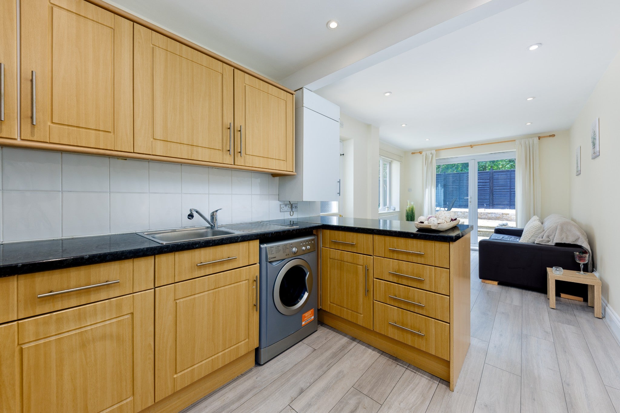 Flat Disraeli Road in Greater London
