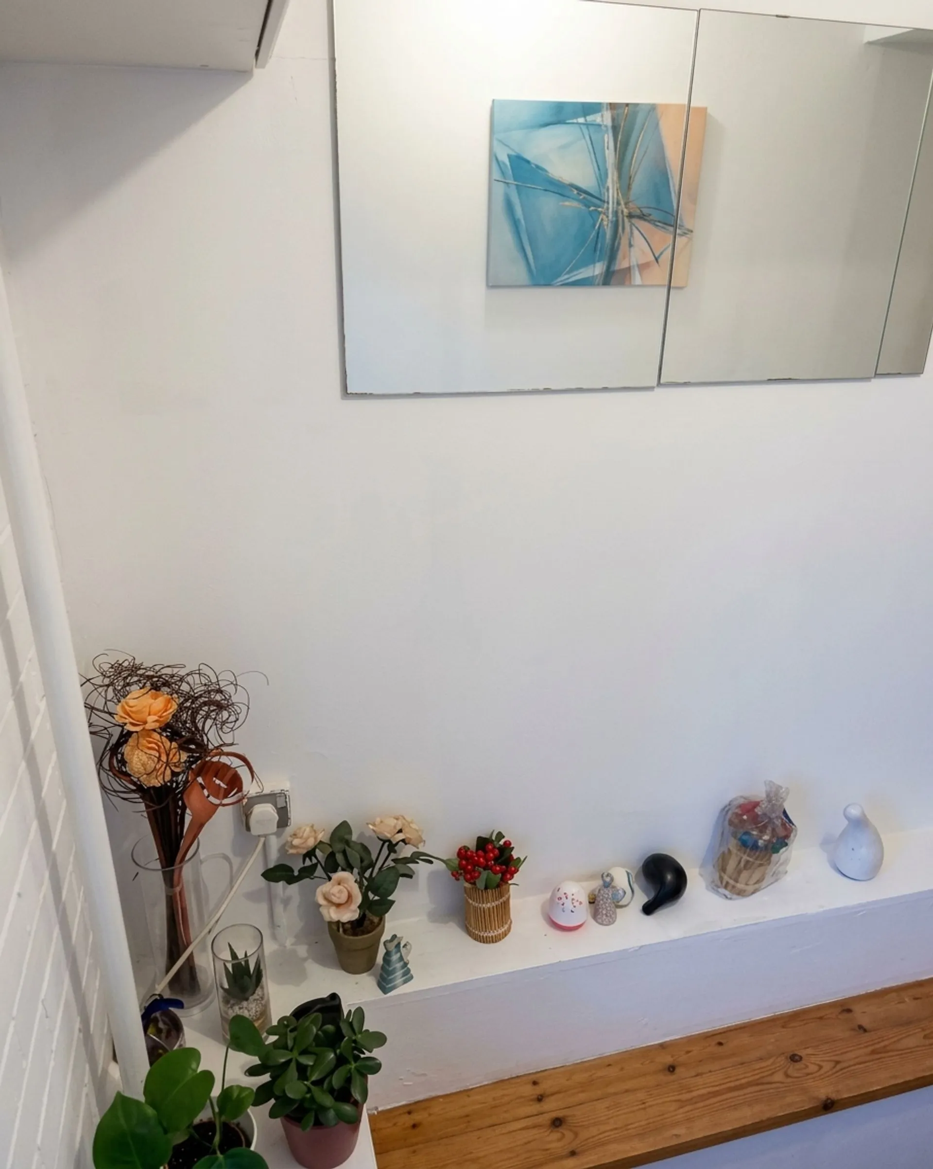 Flat Brangwyn Crescent in Greater London