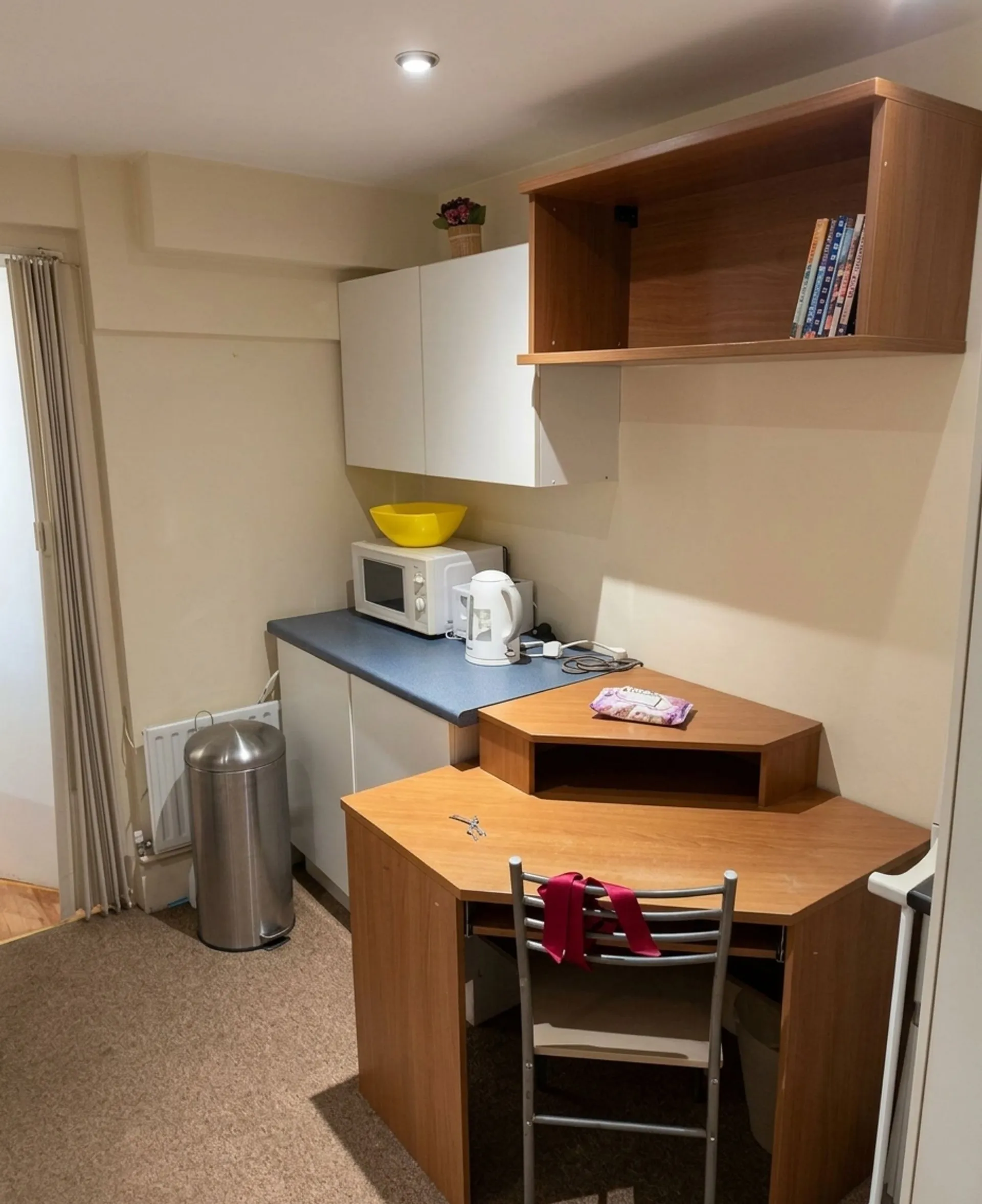 Flat Brangwyn Crescent in Greater London