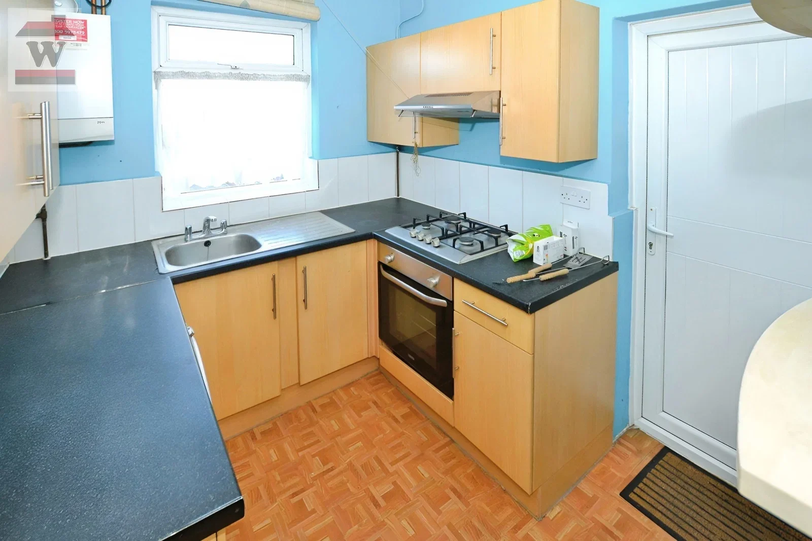 House Dalmeny Crescent in Greater London