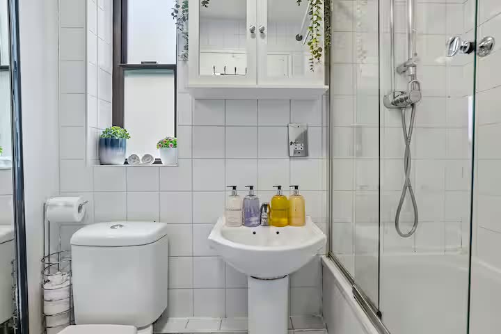 Flat Great Titchfield Street in City of Westminster