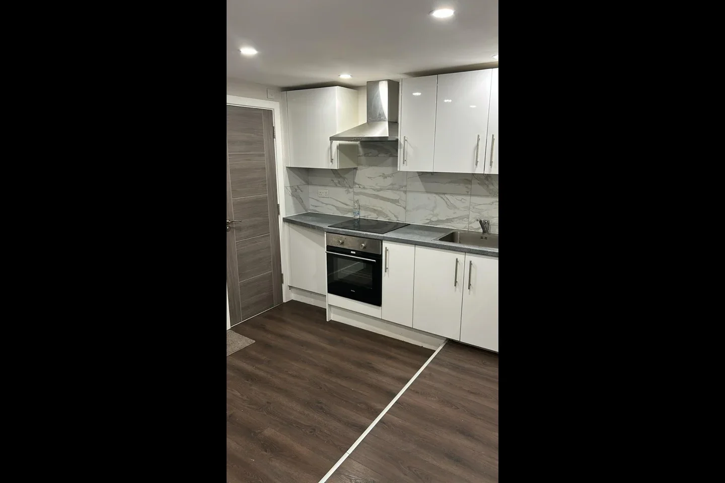Flat Powerscroft Road in Greater London