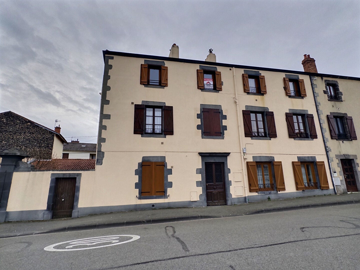 Flat Boulevard John Fitzgerald Kennedy in Clermont-Ferrand