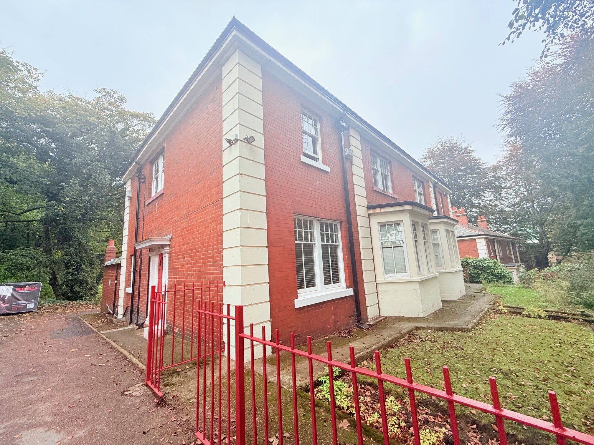 House Redhills Lane in Durham