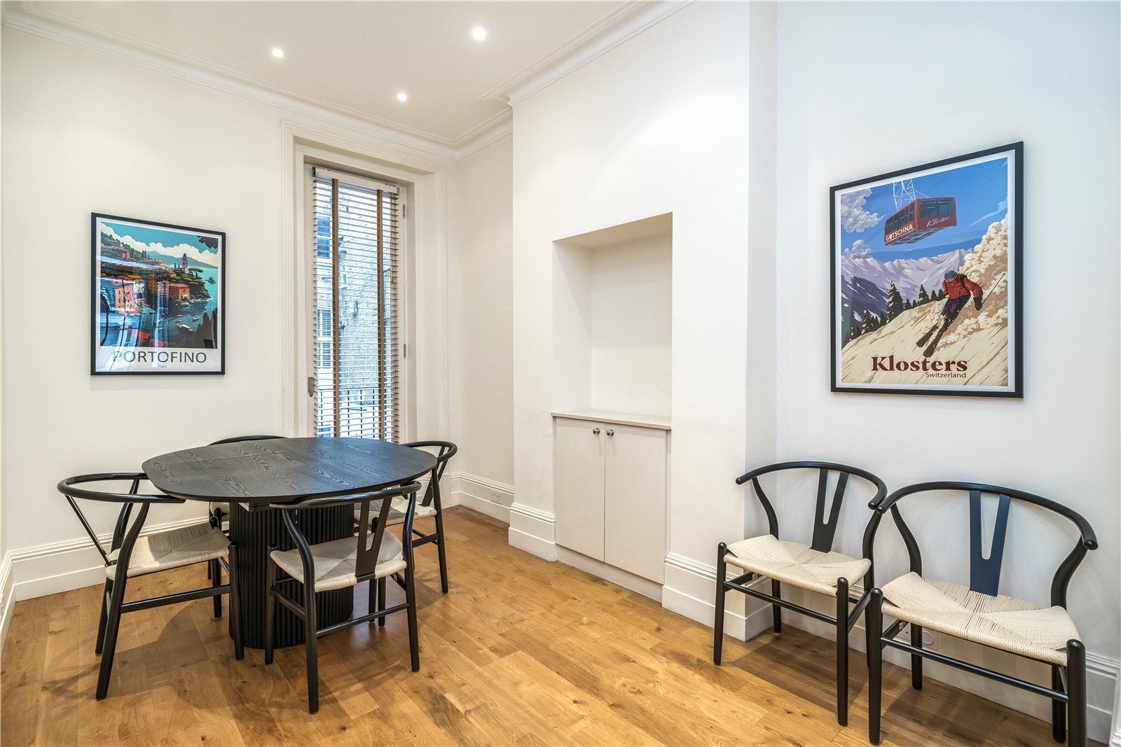 Flat Redburn Street in Greater London