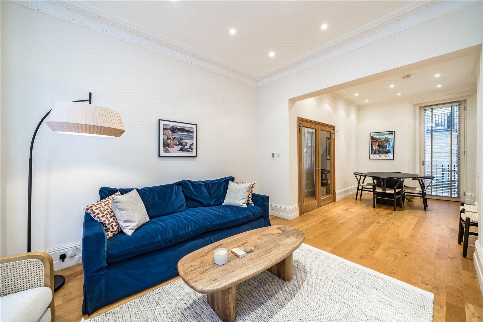 Flat Redburn Street in Greater London