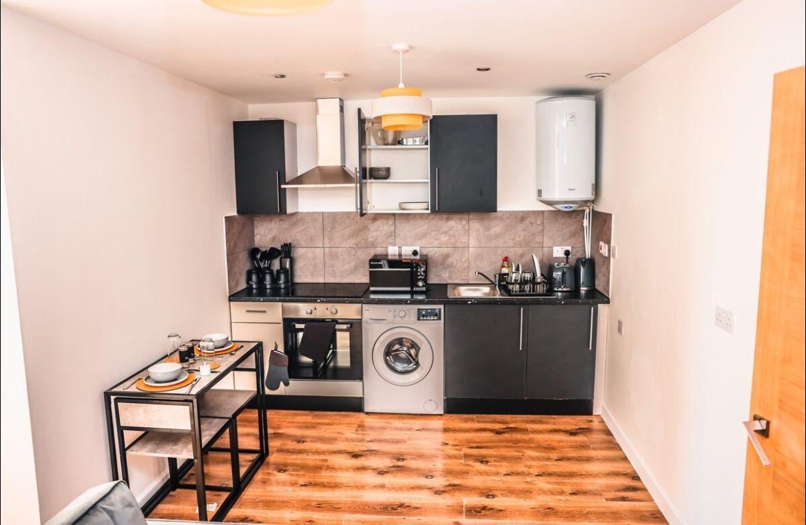Flat Endeavour Square in Greater London