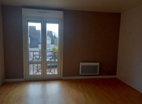 Appartement Grande Rue à Leugny