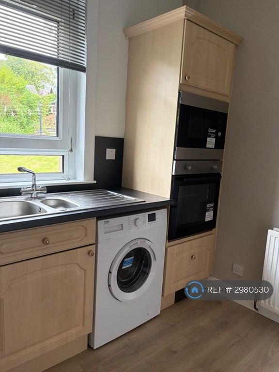Flat Broomhead Drive in Dunfermline