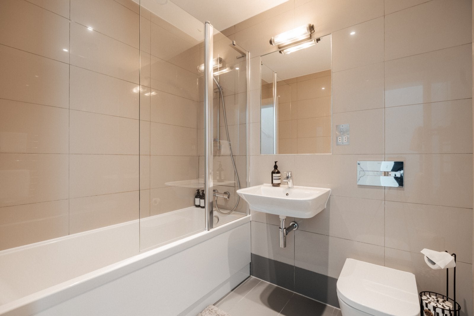 Room Childers Street in Greater London